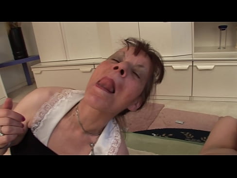 ❤️ Dua nenek dan satu kakek memiliki threesome Video seks di porno id.klassikaprint.ru ️