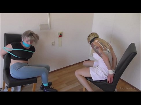 ❤️ Kecanduan / diikat dan disumpal / gadis dalam kesusahan Video seks di porno id.klassikaprint.ru ️